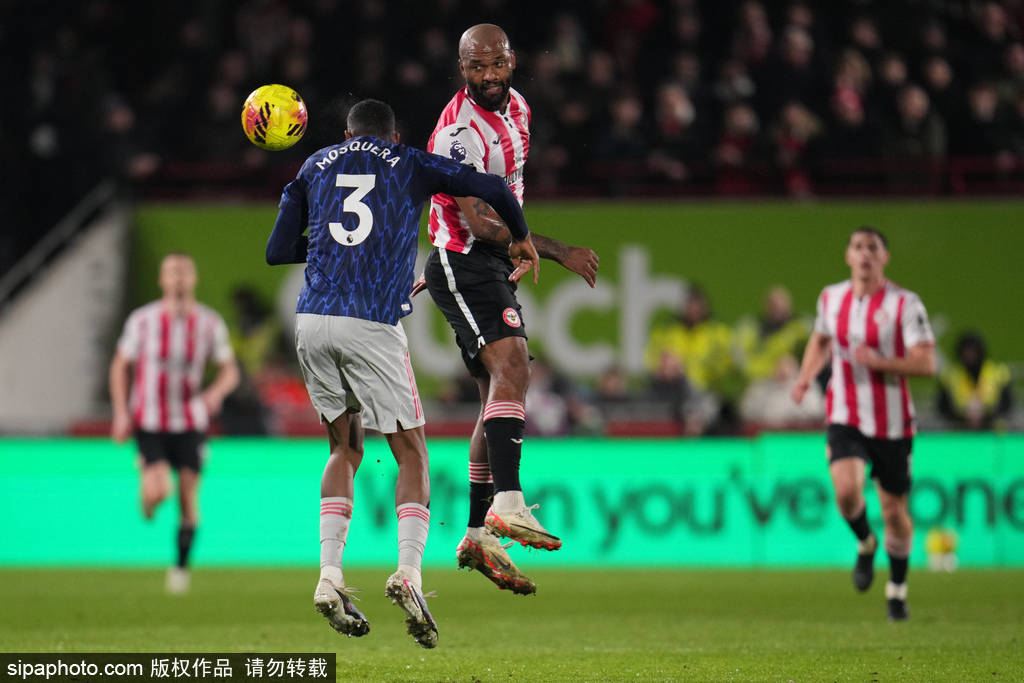 英超-四分领跑！马丁内利失绝杀单刀 阿森纳1-1布伦特福德